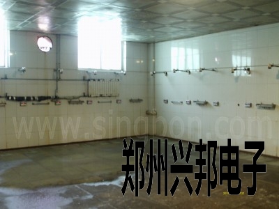 IC卡水控機在中國平煤神馬能源化工集團十二礦職工浴室安裝現(xiàn)場